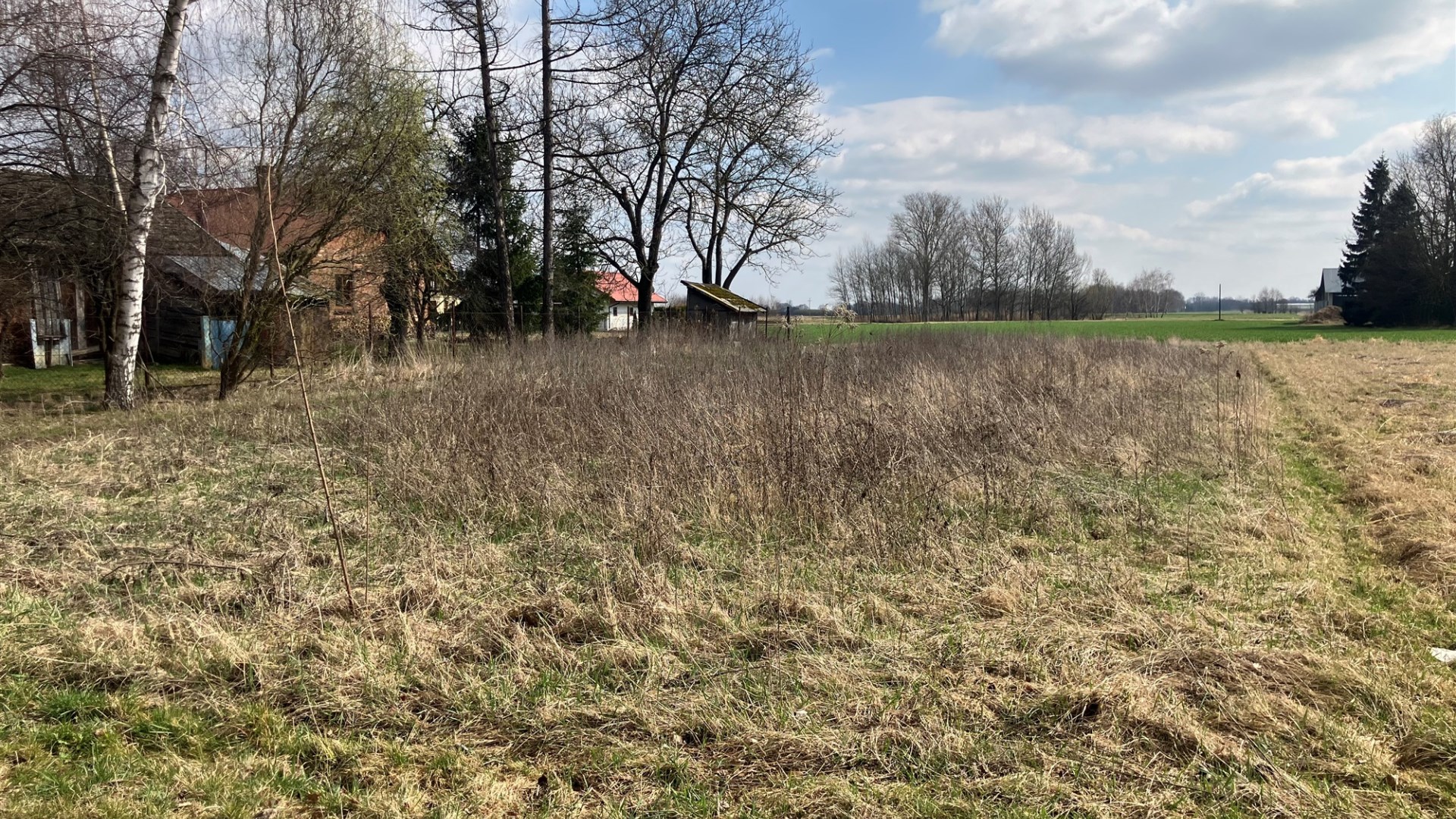Działka na sprzedaż