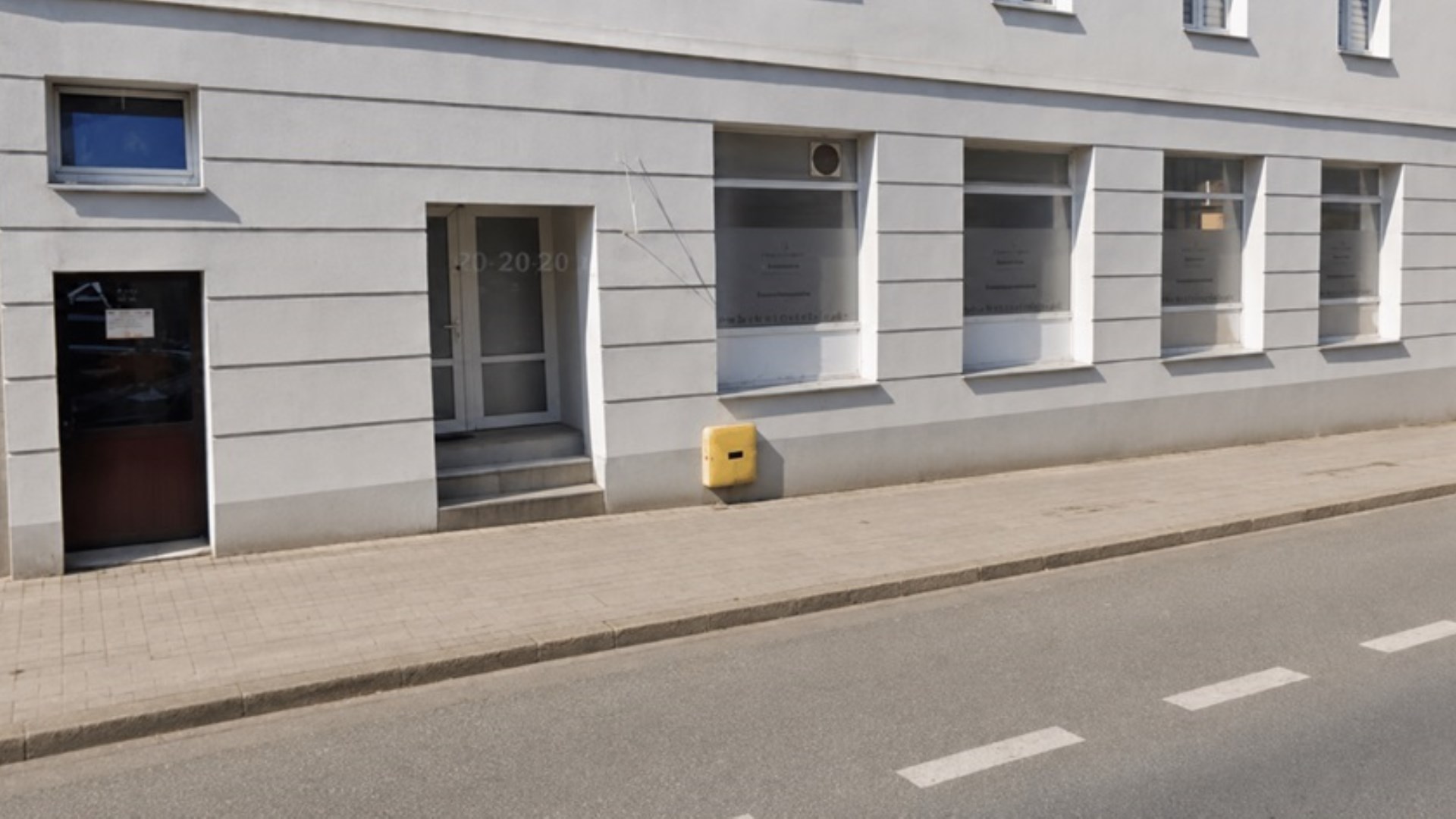 Lokal na sprzedaż