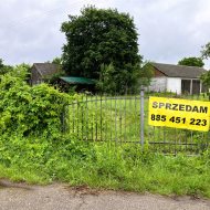 Działka na sprzedaż