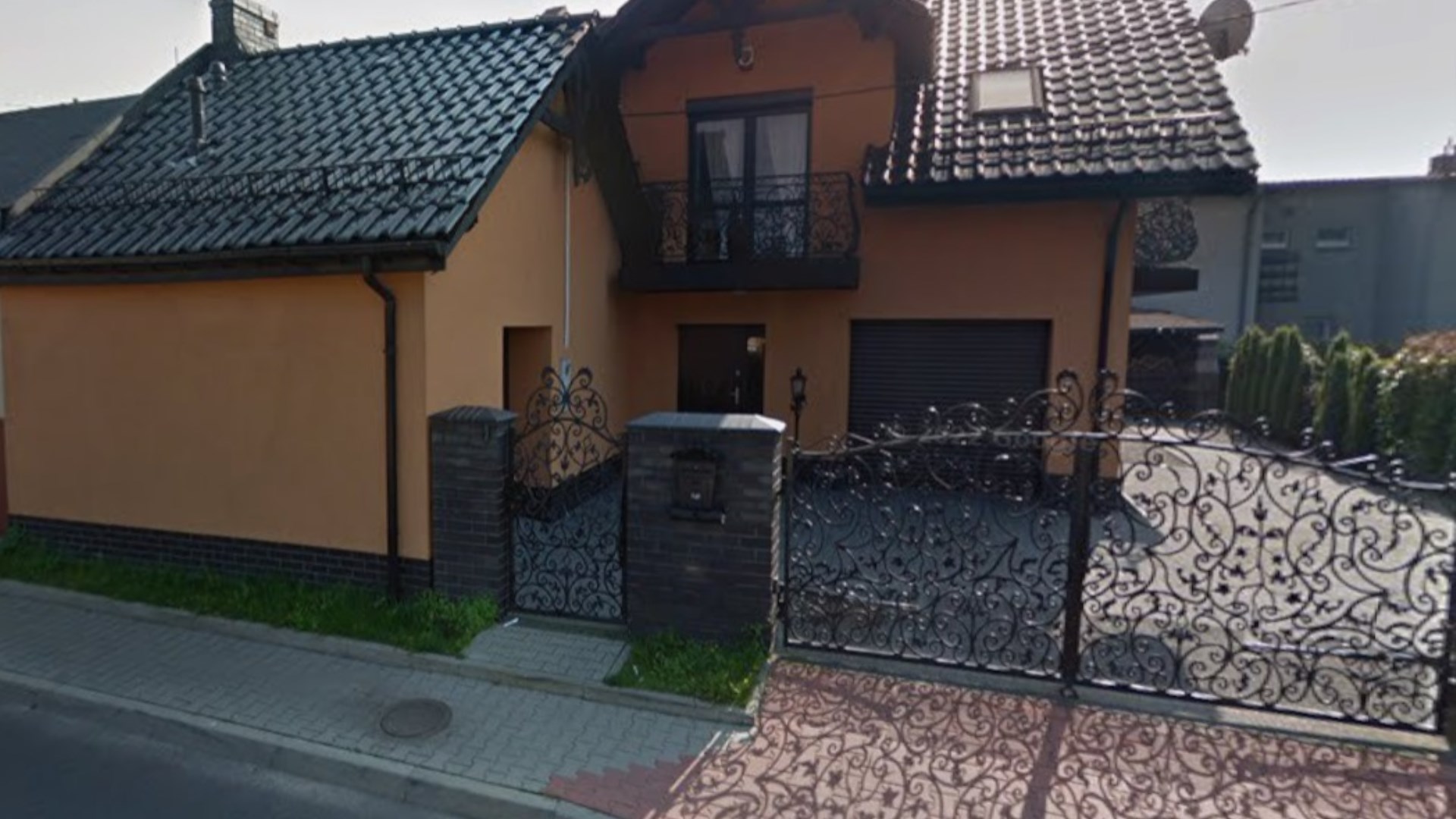 Dom na sprzedaż
